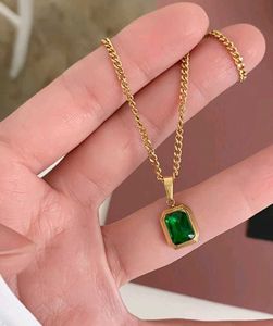 Combo Of Emerald Necklace and Bracelet