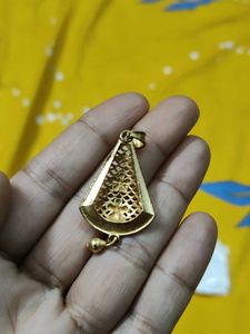 1 gram Gold pendent set