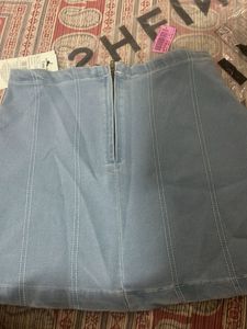 mini skirt