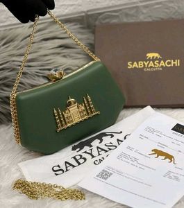 LIMITED EDITION SABYASACHITAJ CLUTCH*BOX STYLE CLU