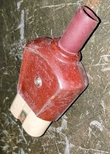 Venex India Press Iron Female Plug