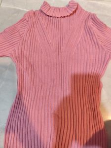 Chic Pink Ribbed Turtleneck changing Top