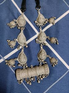 Combo Earings, Bracelet, Neckpiece