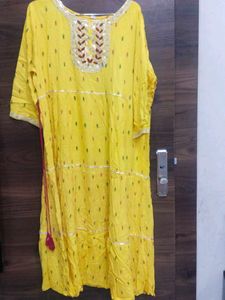 Yellow Embroidered Kurta with Mirror Work