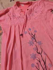 Beautiful pink 🩷 top for girls
