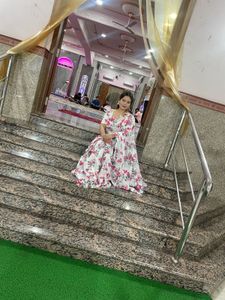 Elegant Floral Print saree with blouse