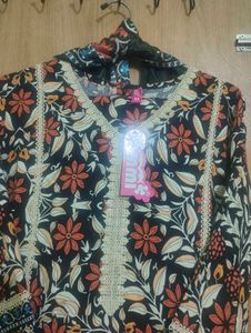 Pakistani Stylish Printed Kurta set