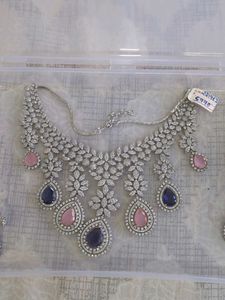 New bridal Exquisite Diamond  Necklace
