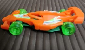 2 kinderjoy racer series vehicle toys