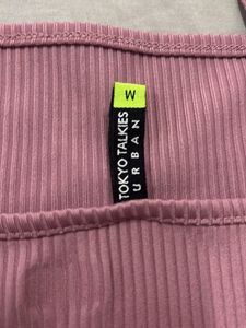 pink ribbed tank top