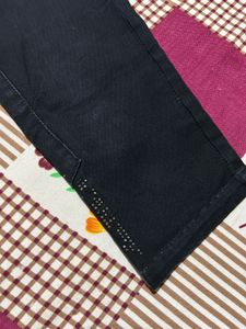 Black Stretch Capri Leggings | Good Condition