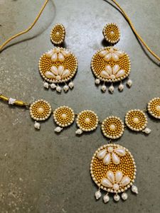 Elegant Pearl &amp; Gold Yellow Jewelry