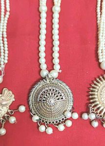 Set of 3 Traditional Pearl Necklaces
