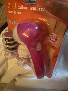 7 in 1 Callous Remover &amp; Massager
