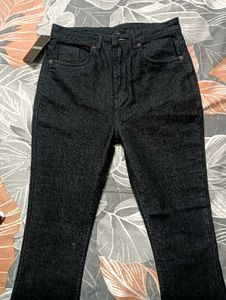 SHEIN NEW WITH TAG JEANS 🖤
