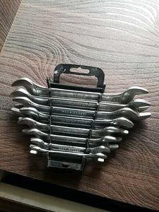 8 piece spanner set
