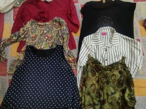 tops ( good conditions size issue hai)