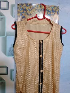 Women Beautiful Kurti