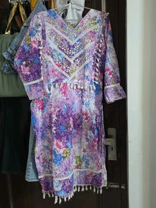 Beautiful Floral Print Kurta
