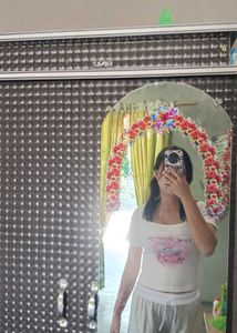 Cute Graphic Tee for Everyday Wear