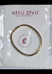 Sparkling Embellished Bracelet