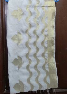 Elegant White &amp; Gold Dupatta