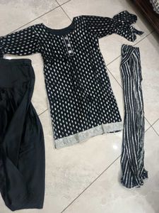Black punjabi suit