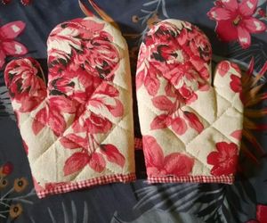 Brand New*** Oven/Microwave 🥊 Gloves