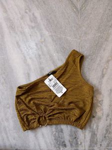 Stylish One-Shoulder top with skirt