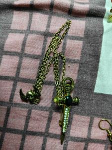 Gothic Dagger &amp; Skull brooch