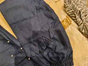 Navy Blue Kurta Set with Pearls