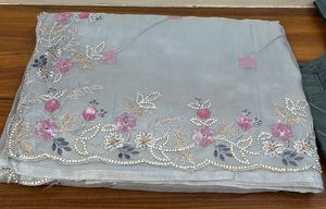 New- Elegant 🌪️Grey 💎Saree with Pink Embroidery