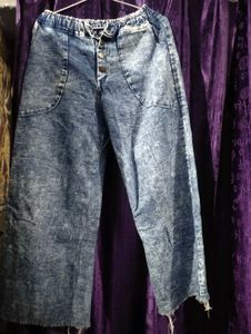Unique Acid Wash Wide Leg Jeans