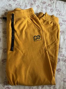 Peter England Yellow Joggers