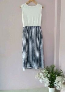 Korean White and Navy Blue Stripe Midi Dress