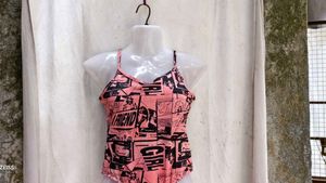 16258. Patterned bodysuit