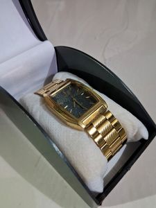 CITIZEN QUARTZ Classic Watch