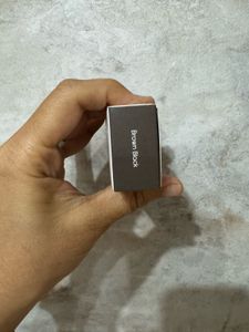 Kay Beauty Powerful Eyebrow Gel