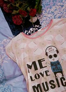 Beautiful Top In Offer