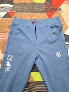 Blue sweatpant