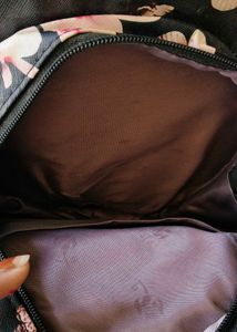 Convertible sling bag and backpack
