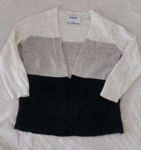 CUTE BLACK N WHITE KIDS CARDIGAN