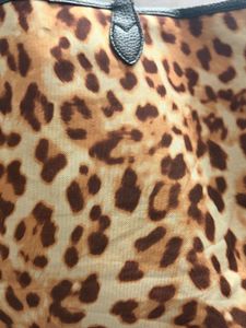 leopard print luxurious tote bag