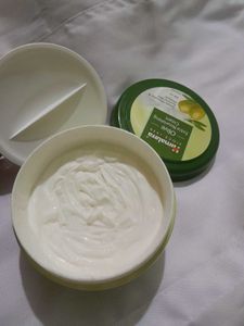 Himalaya Olive Nourishing Cream