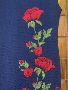 Elegant Navy Rose Embroidered Midi Dress