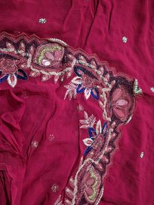 Embellished Saree Border