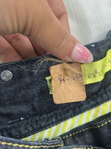 cool y2k mini skirt