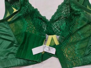 Elegant Green Lace Bra