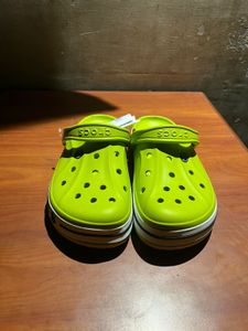 Crocs Classic Sandal: Sunny Yellow