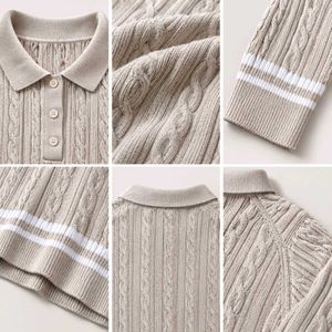 CABLE KNIT POLO SWEATER.